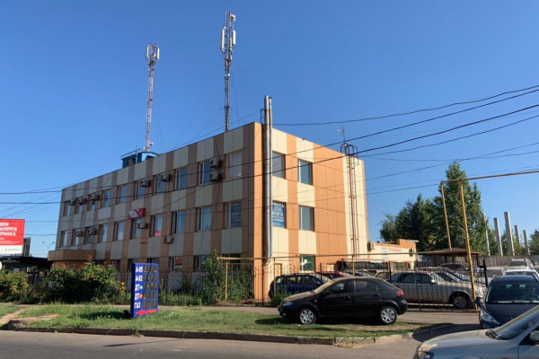 Офисное здание в деловом центре Кривого Рога 